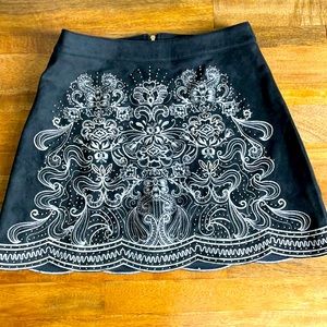 Black beaded mini skirt. Worn 1x. Size small